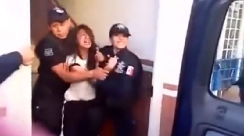 Mexican Teenager Wrongly Sent To Us Is Returned Home Latin America News Dispatch
